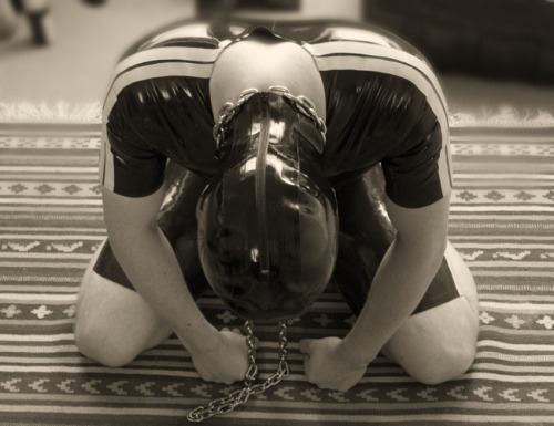 tskinboot:  Sometimes just a heavy chain is enough for a boy to submit :-)