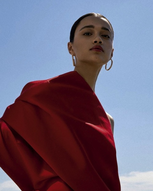 pocmodels: Mara Kasanpawiro by Ivan Gomez for Harper’s Bazaar España - May 2019