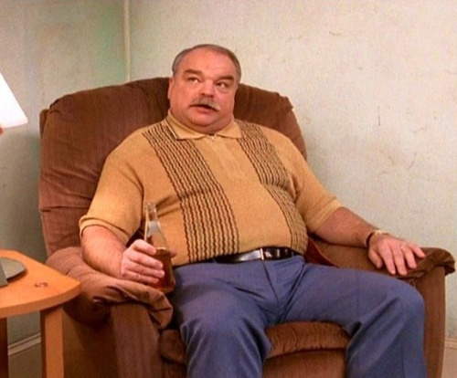 maturemenoftvandfilms: chubmendaddiesandbears: Richard Riehle again, I never get tired of looking at
