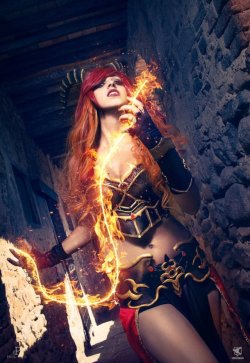 hotcosplaychicks: Draconian original  cosplay by Crystal Emiliani by LauraCrystalCosplay   More Hot Cosplay:  http://hotcosplaychicks.tumblr.com Get Exclusive Content: https://www.patreon.com/hotcosplaychicks 