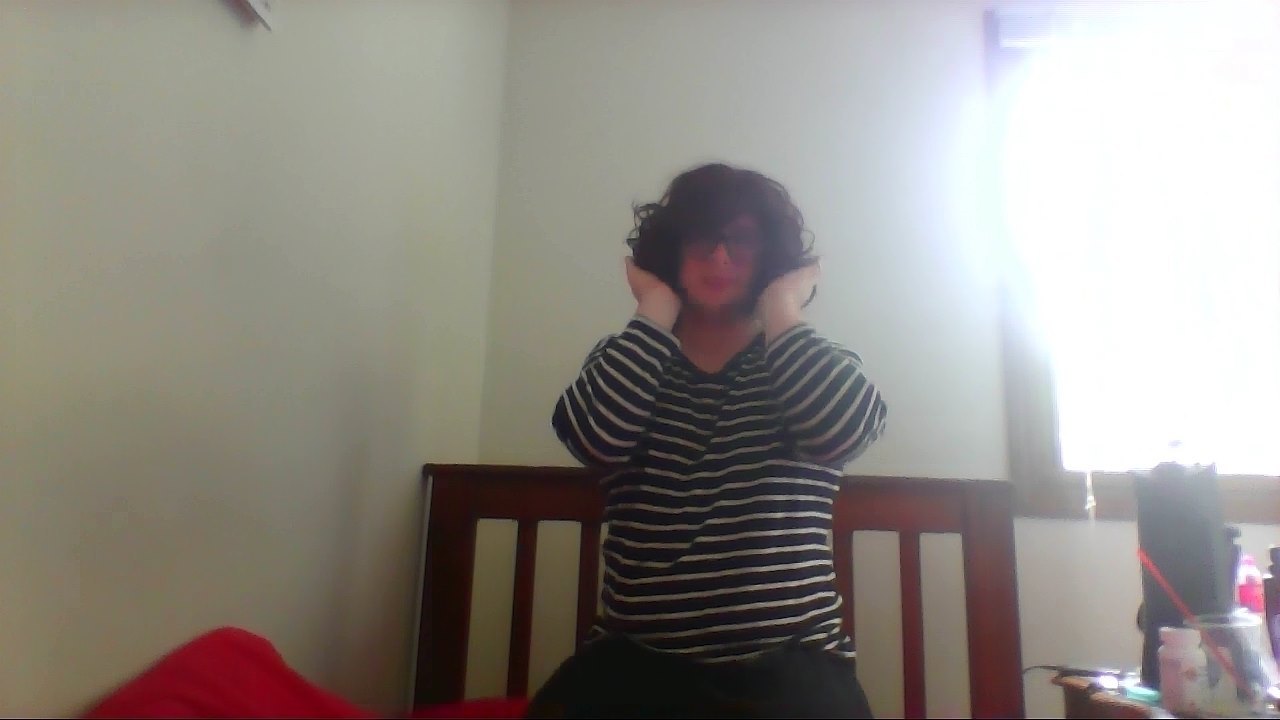 kylodious:  Not sure if i really pull this wig off (she/her) 