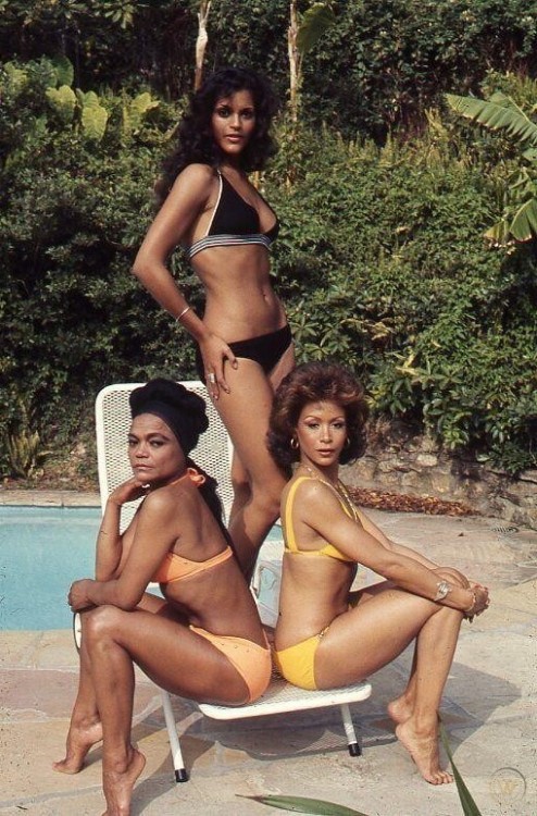 Twixnmix:eartha Kitt,   Freda Payne And Jayne Kennedy Photographed By Isaac Sutton