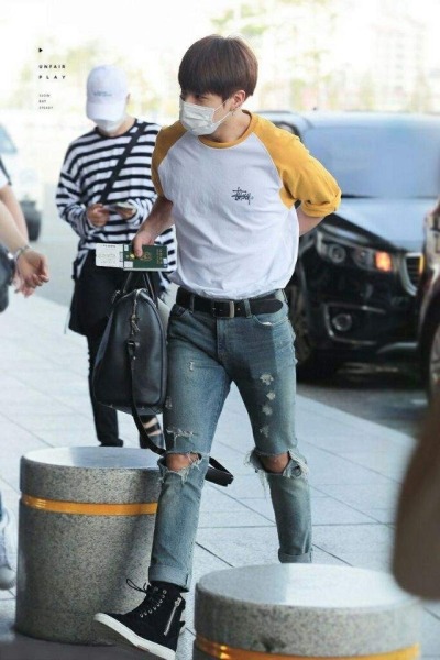 jungkook airport fashion, Tumblr