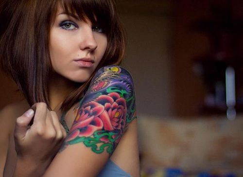 Girls With Tattoos porn pictures