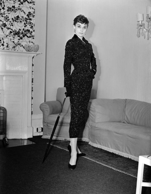 irina-irina-irina:  Audrey Hepburn