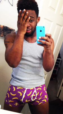 malecelebrityzone:  jukadiie:  Bennie Harris  A Vine Celeb