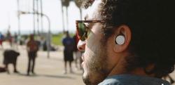 brinconvenient:  micdotcom:  These revolutionary digital ear plugs just raised 趚,000 on Kickstarter in 3 days A company called Doppler Labs just finished the prototype for an incredible new technology that has the potential to change live concerts