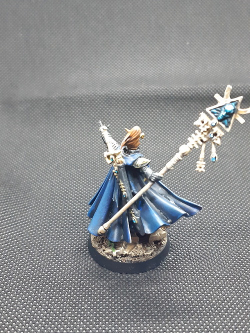 This painting project was very near and dear to my heart.  I’ve wanted a Wraithlord for ages, so I g