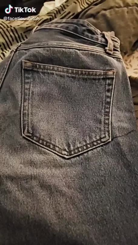 kwermaid28:aerialsquid:thecryptkeeper:(credit: facetiousbitch on tik tok)OhMyPeople out here using their talents for pure evil I want these jeans now