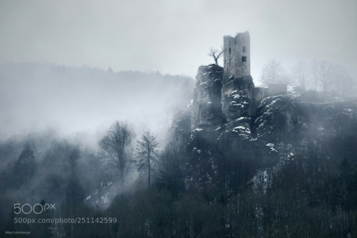 Castle Ruin by kilianschoenberger