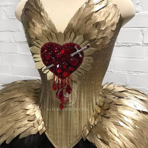 Alice Corsets, “Bleeding Heart”