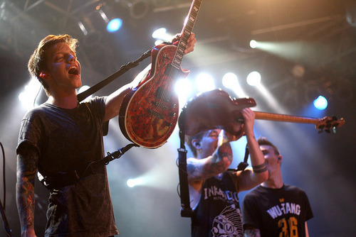 blindmusicnews:  PHOTO OF THE DAY: loucotton of We Came As Romans By: Rosariophotos