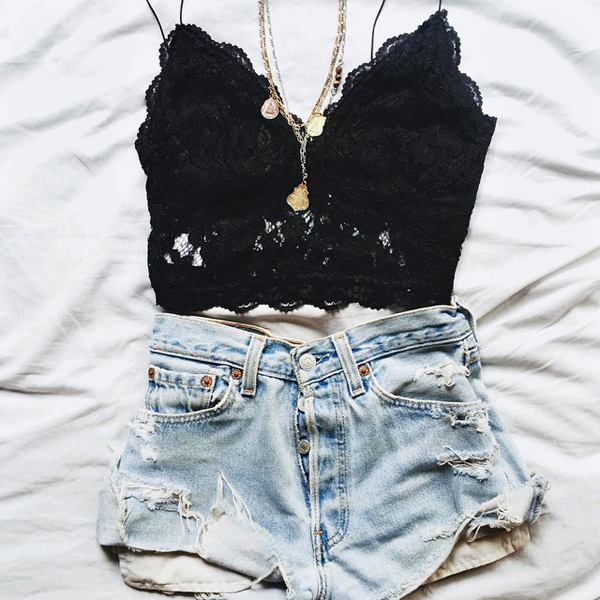 fash-cafe:Black Lace Bralette