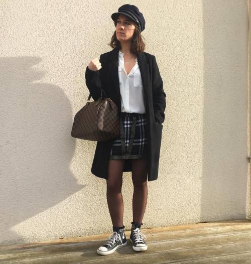 clemeden:  #ootd Jupe #roseanna - Chemise soie #Monoprix - manteau #zara #zaradaily - casquette mari