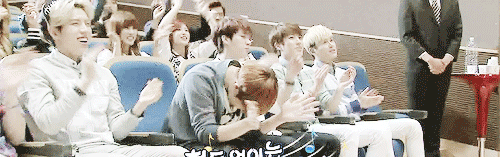 죄; hiatus