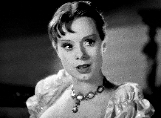 countess-zaleska:Elsa Lanchester as Mary Shelley in Bride of Frankenstein (1935) dir. Jame