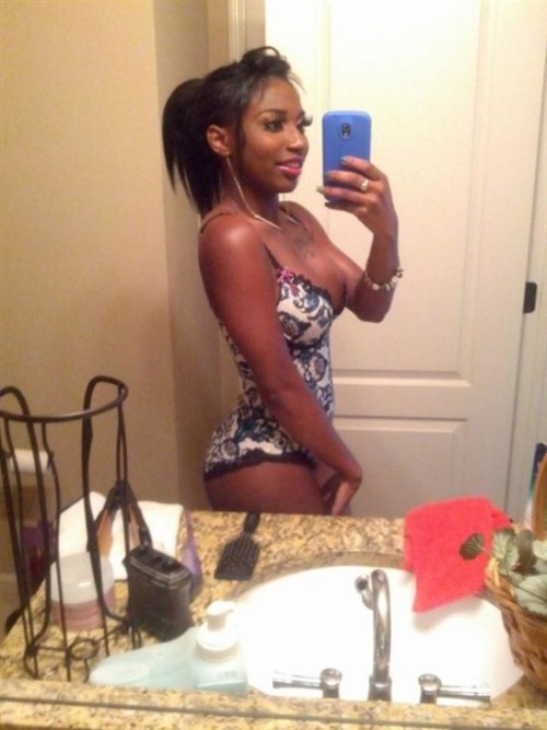 wet-sexy-looking-ebony-girls:Real name: JazminImages: 29Free sign-up: Yes.Looking for: MenProfile: H