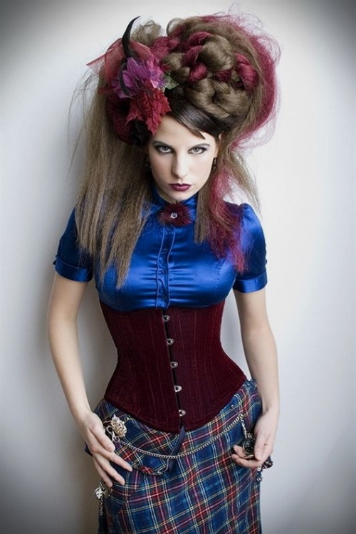 sexy-in-corset:  Corset