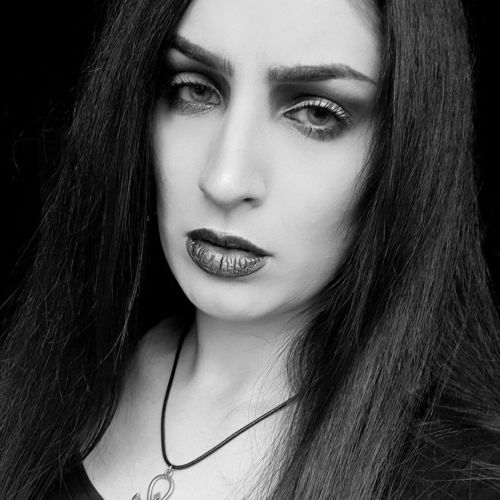 NO . #restingbitchface #no #goth #gothic #gothgoth #gothicgirl (presso Treviso, Italy) https://www.i