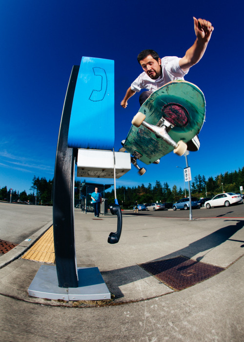 Jordan Sanchez, fs 5-0.Photo by Andy Froberg