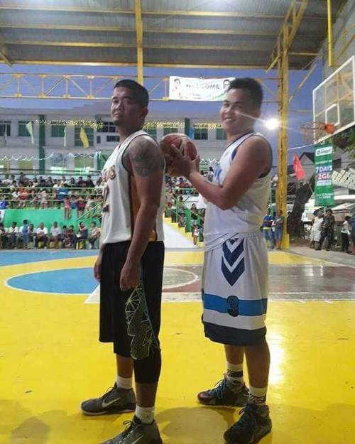 Magmahal ka ng basketball playerKalaban lang ang kaya namin...