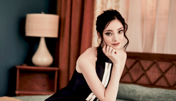 klopehybridss:    Emma Dumont of FOX’s ‘The Gifted’ poses for a portrait during
