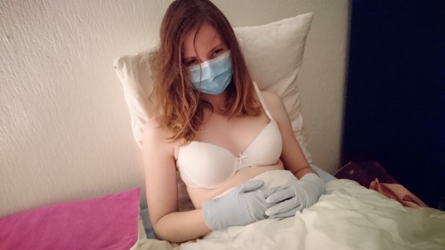shamanicryakenn:Some kinky pics she asked me to post 