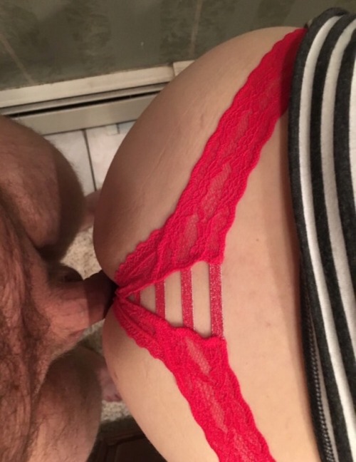 naughtynurse529:  #me about 5 min ago.. pre work cum fest!! reblog if you want sloppy seconds!!