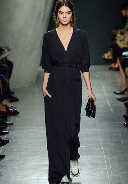 Kendall Jenner walking the runway for Bottega Veneta SS15