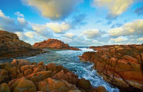 earthstory: Canal Rocks, Yallingup.The image below is of a stunning granite outcrop, “Canal Rocks” l
