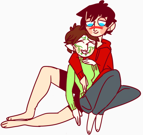 kriscentrics:  Why do I feel like the only person in the world who actively cares about this pairing… please… tumblr please increase the content for them… please 