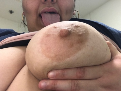 Porn Pics Inside this latin nurse 