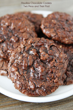 gastrogirl:  flourless chocolate cookies. 