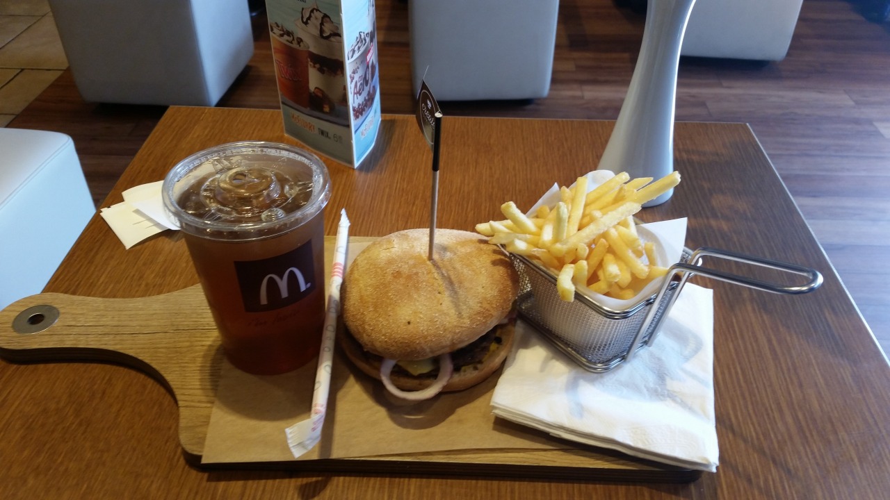 blazepress:  McDonalds in Poland is on another level.