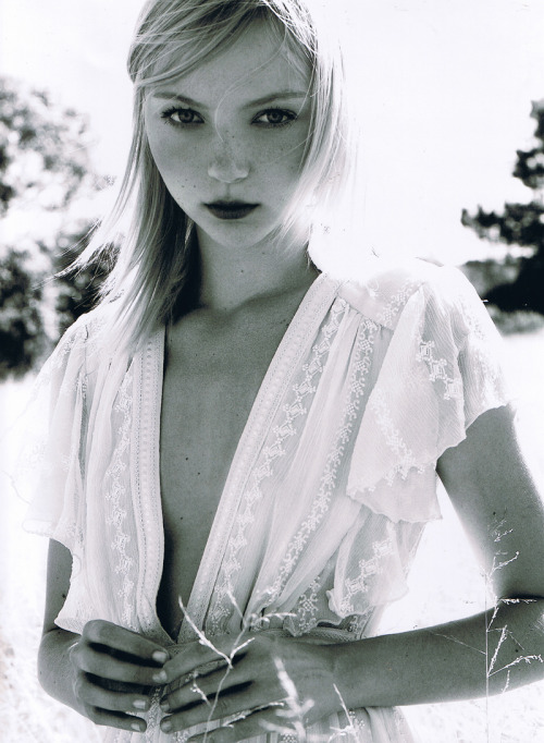 beautyeternal: Louise Van De Vorst - Added to  Beauty Eternal  - A collection of the  