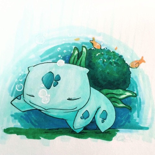 immochiball:Underwater bulbasaur carries a marimo ball on its back