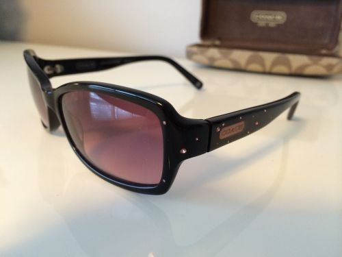 Coach Sunglasses(Women&rsquo;s Pre-owned Black Frame Pink Rhinestones Designer Sun Glasses)