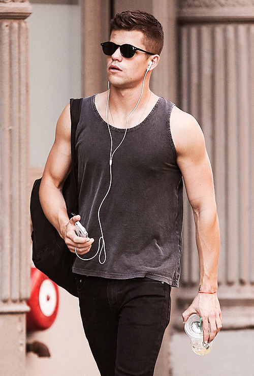 psilord9574:  Max Carver