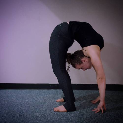 Model: Amanda Duncan Asana: Wheel Pose; Chakrasana