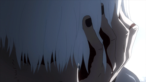 toxzen: This scene breaks me, and not just because it’s the reunion we’ve been waiting for for twenty four episodes. Kaneki hides. He’s not just holding his face in grief or something. He’s clutching at it to cover his ghoul eye. They must have