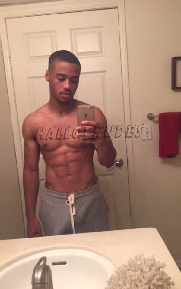 hall-of-nudes:  Babe boy
