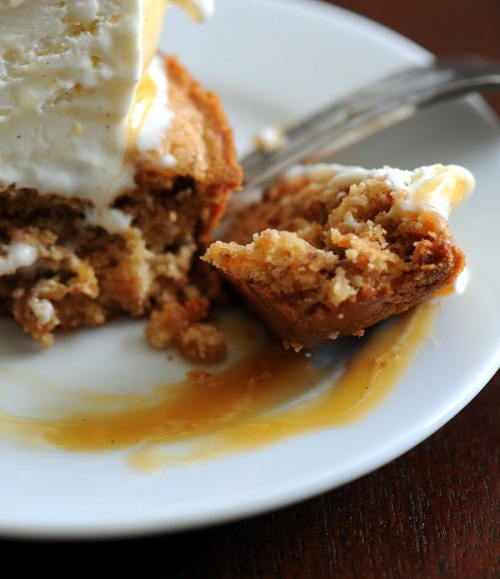 foodffs: Butterfinger Butterscotch Blondie Cups Really nice recipes. Every hour.