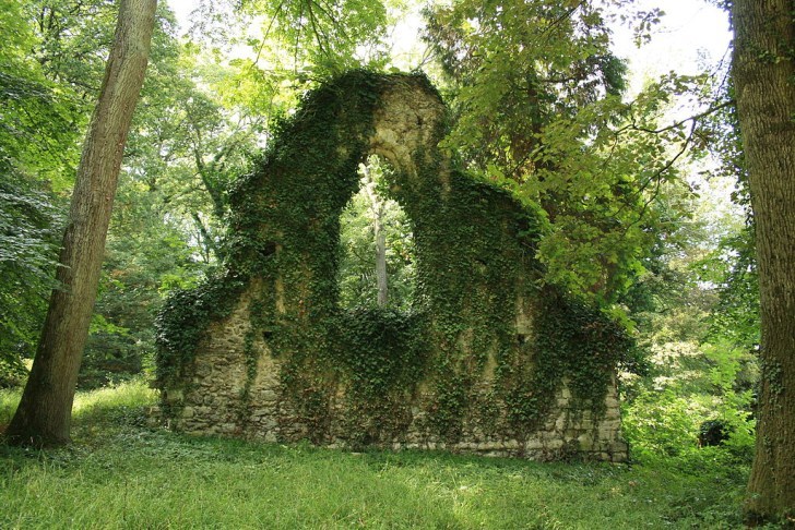 abandoned-playgrounds:  The Tartar Tent, the Gothic Church, Temple to the God Pan,