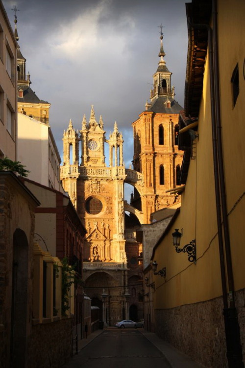 Astorga / Spain (by Mihai).