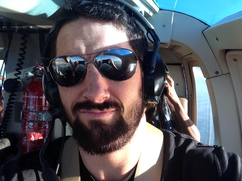 Ugh that beard is so hot! :P