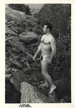fuckyeahvintageguys:  Tons of Vintage Pics at Fuck Yeah Vintage Guys. Click Here to Follow Fuck Yeah Vintage Guys. 