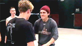 sallysimpsons:Only reason why Charlie Gillespie gets dressed in the morning is because he doesn’t wa