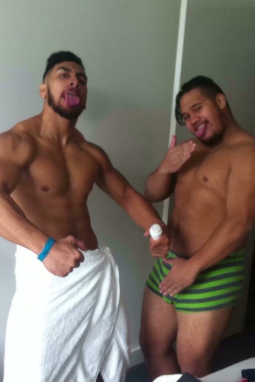 sellahva: Got these guys nudes n vids.. keen to trade? Yes would like to trade bro inbox me lol
