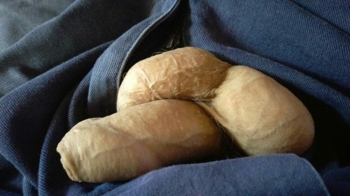 Men: Uncut-Intact-Uncircumcised-Foreskin-Prepuce