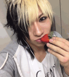 ゴールデンボンバー Tumblr Posts Tumbral Com